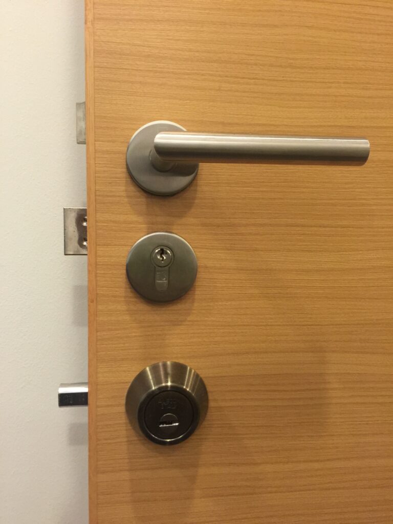 Mortise Maindoor After