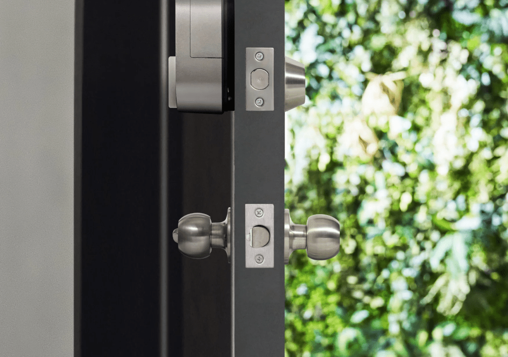 Top Reasons to Change Your Door Lock